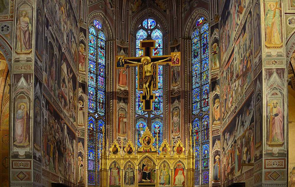 Special tours such as a 19th-century Grand Tour of the Basilica of the Holy Cross