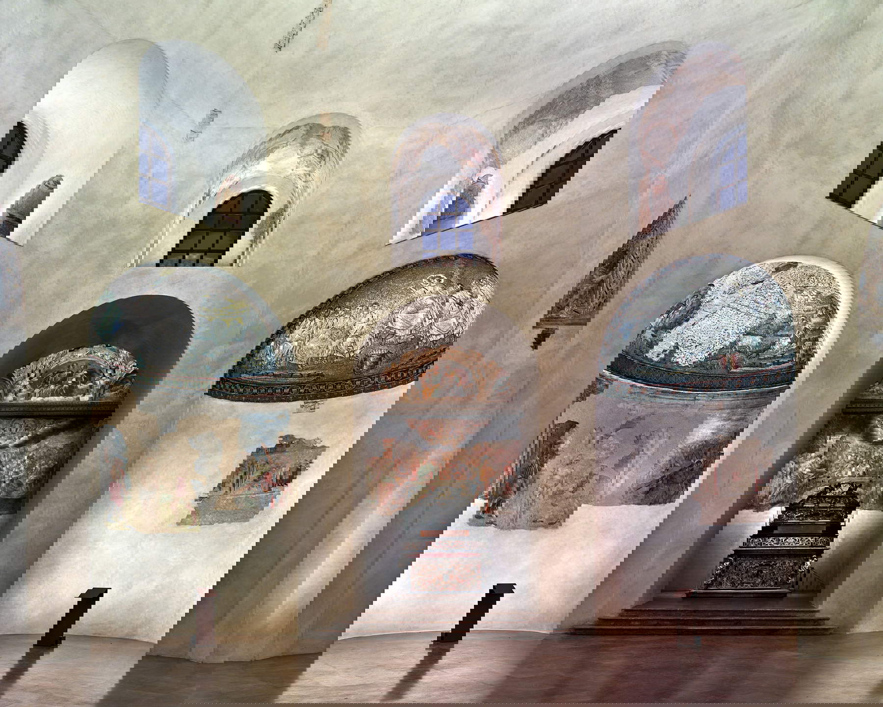 Die achteckige Halle