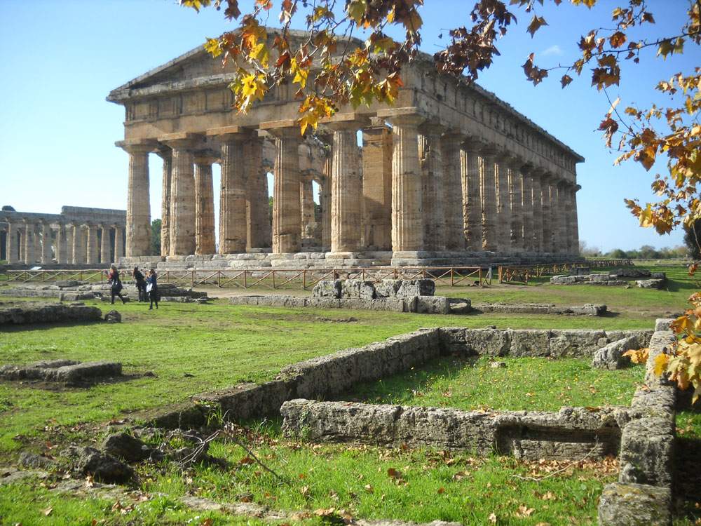 As of today, Paestum's entire heritage is online. Online the new digital catalog.