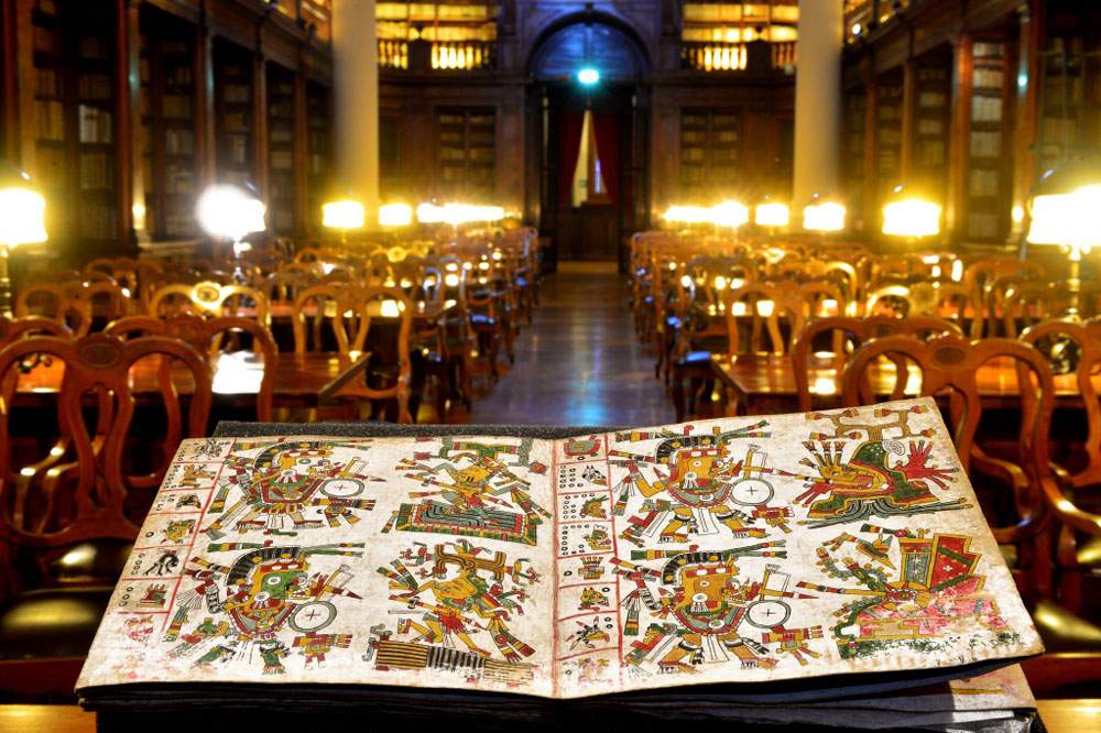 Bologna, avviata una campagna d'indagini su un raro manoscritto precolombiano