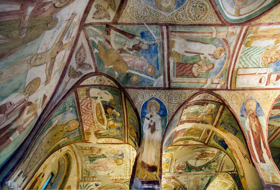 Restauration des fresques de la crypte des fresques de la basilique d'Aquilée
