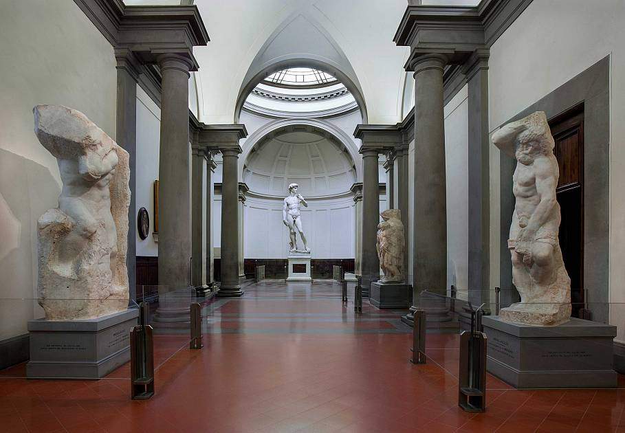 Florence, Accademia Gallery reopens with lower ticket and new ventilation system