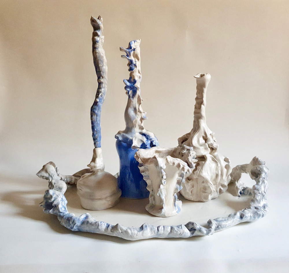 Sissi, Living Nature (2019; gres painted in polychrome underglaze matte, 61 x 78 x 49 cm) Sissi, Living Nature (2019; gres painted in polychrome underglaze matte, 61 x 78 x 49 cm)
