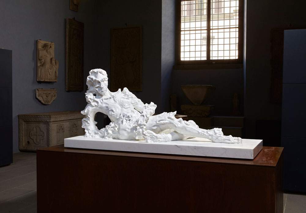 Au Museo Stefano Bardini, des sculptures entre passé et contemporain de Kevin Francis Gray