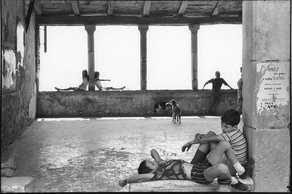 Venice, a major exhibition on Henri Cartier-Bresson curated by five art personalities at Palazzo Grassi 