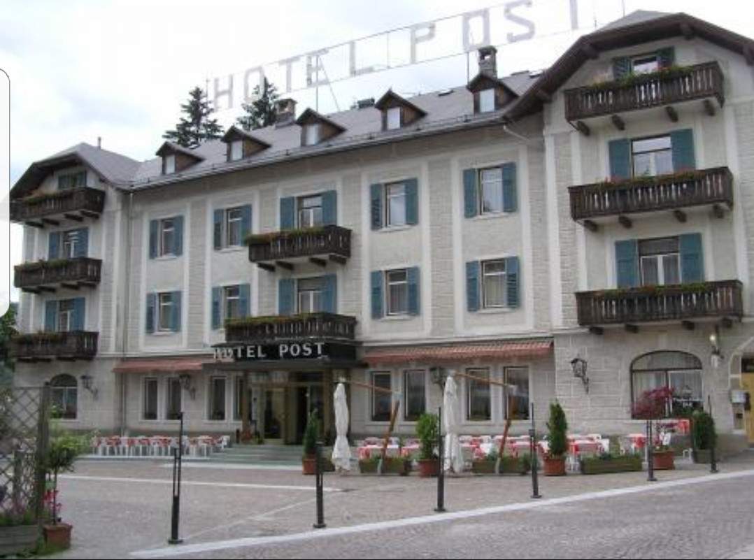 Toblach, demolished the historic Hotel Post. It had also been among the FAI Places of the Heart