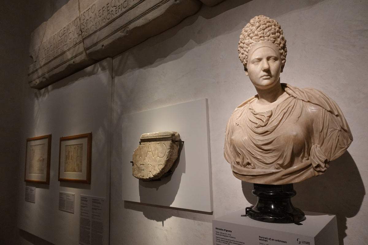 Impératrices, matrones, affranchies : les femmes de la Rome impériale exposées aux Offices