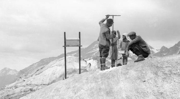 Mount Rosa between photography and science: an exhibition at the Fortress of Bard with unpublished photos