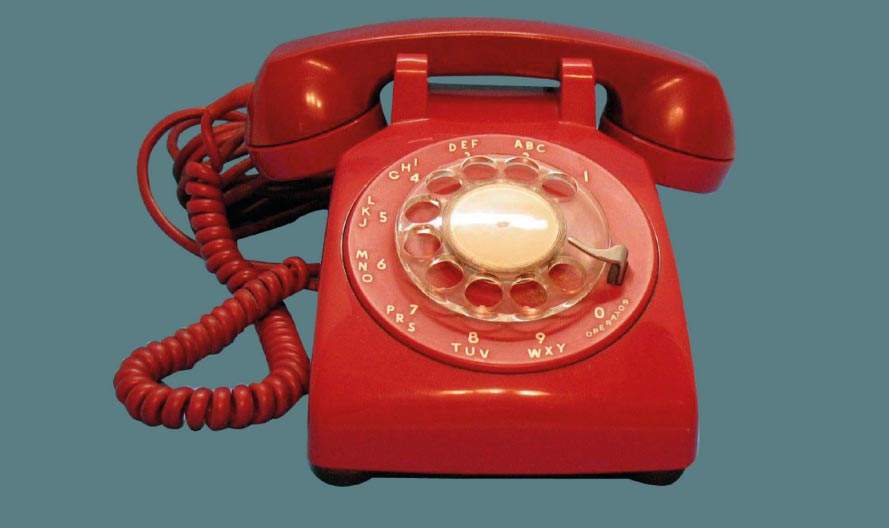 Un museo olandese si inventa l'arte al telefono: un servizio che consente di chiamare per parlare d'arte
