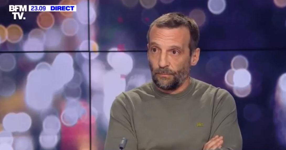 Director Mathieu Kassovitz countering the trend: cinemas are not essential now