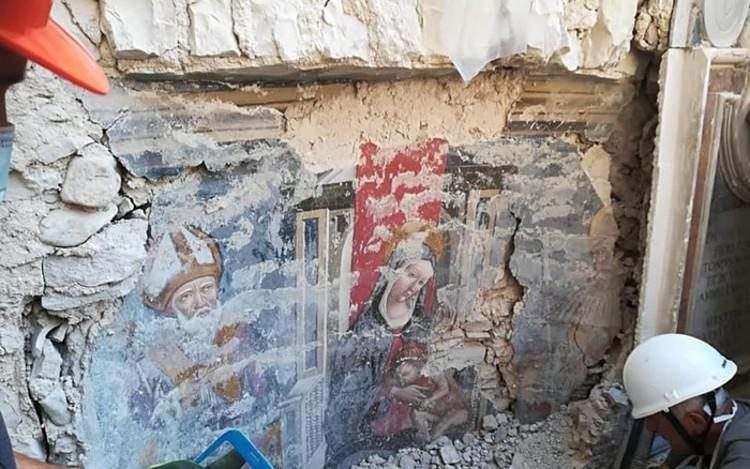 Norcia, fresque du XVe siècle découverte dans les décombres de la basilique de San Benedetto