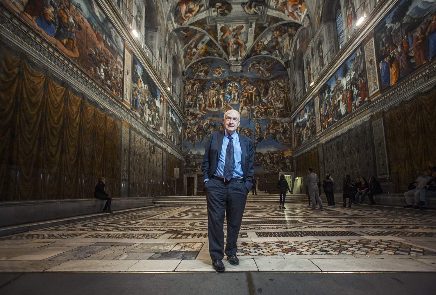 Art on TV June 8-14: Christo, Vatican Museums told by Paolucci, Nazis and stolen art
