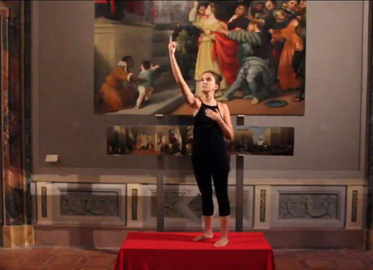 Stretching inspired by works of art. Jesi City Museums' social idea.