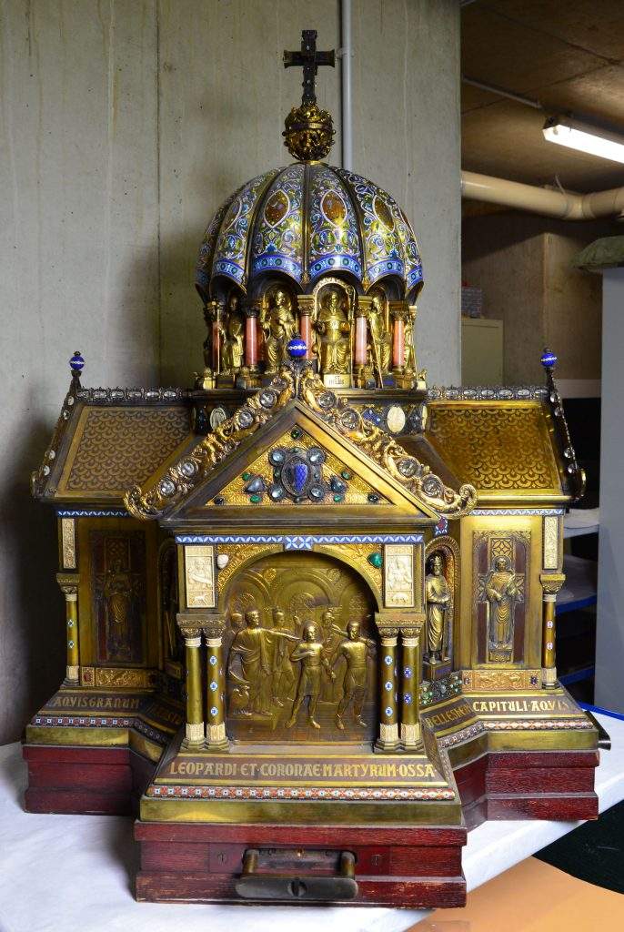 La Cattedrale di Aquisgrana rispolvera il reliquiario di Santa Corona. “Può dare speranza per il coronavirus”