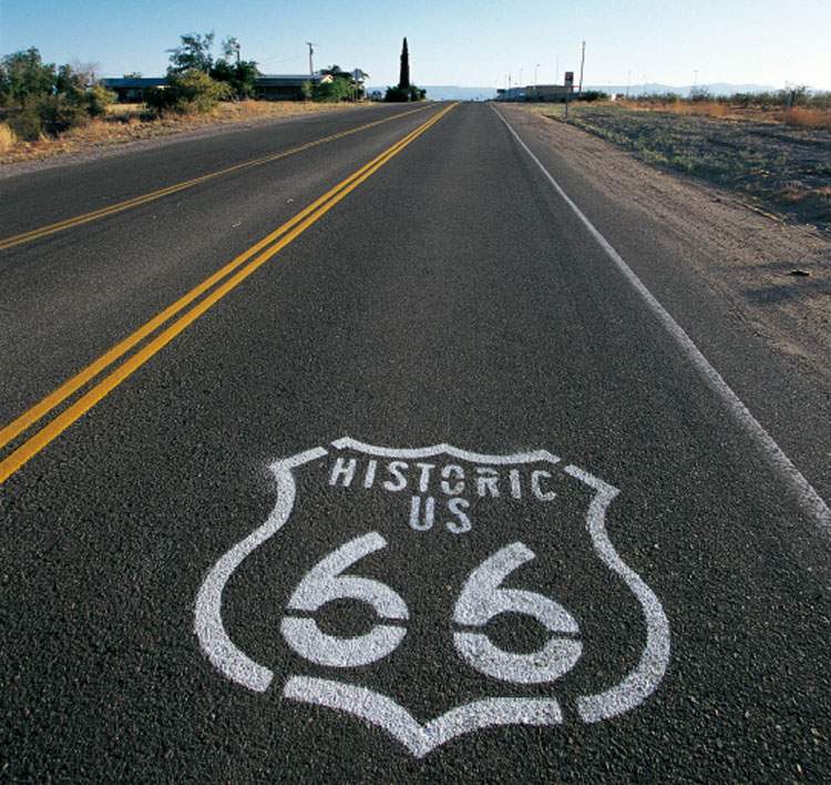 Le mythe de la Route 66 devient une exposition. In Colorno : plus de 70 photos de Franco Fontana