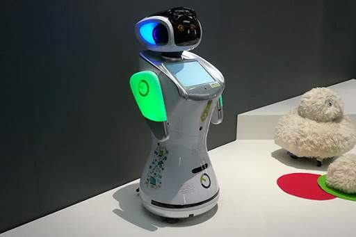 Coronavirus emergency: Milan's Mudec helps Varese hospital with... a robot!