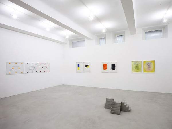 Milan, exposition de collages, d'œuvres sur papier et de petits formats à la galerie A arte Invernizzi
