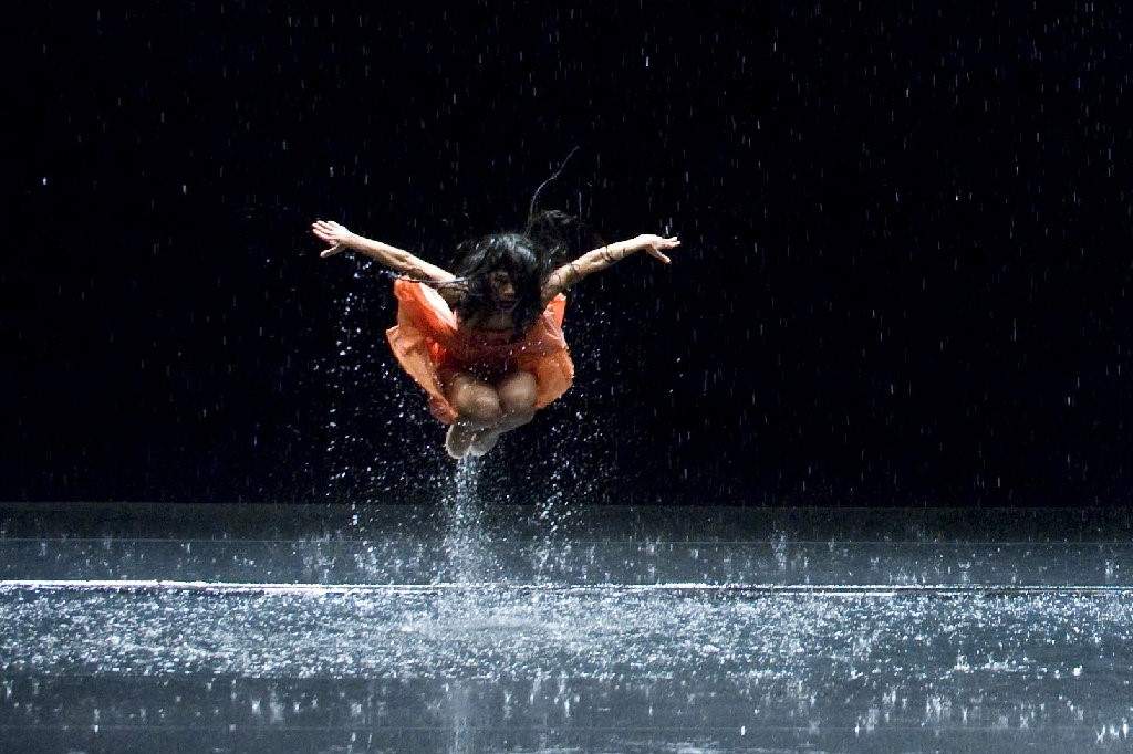 The film about Pina Bausch directed by Wim Wenders can be seen for free online