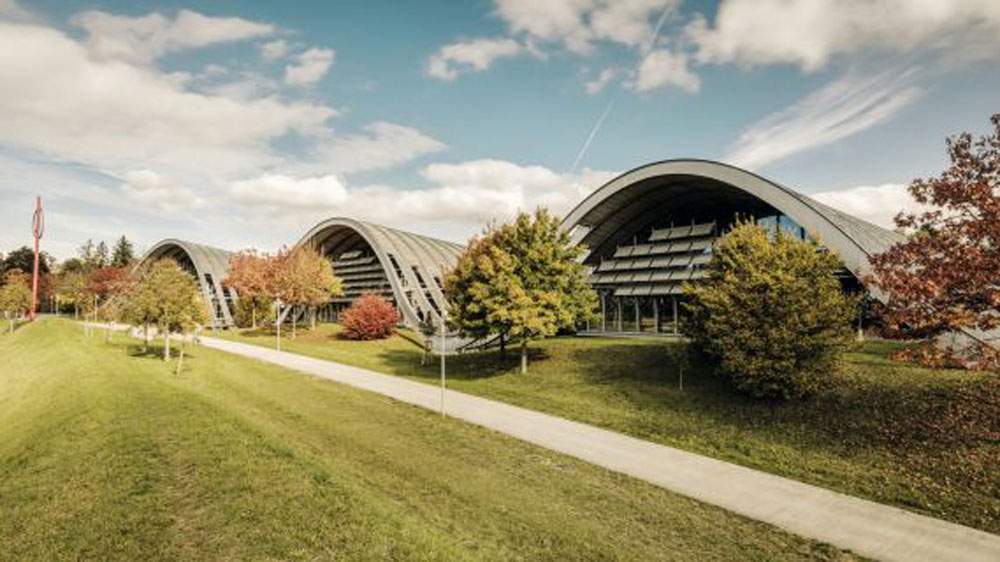 Zentrum Paul Klee, die weltweit grösste Sammlung des Künstlers in den Drei Hügeln von Renzo Piano