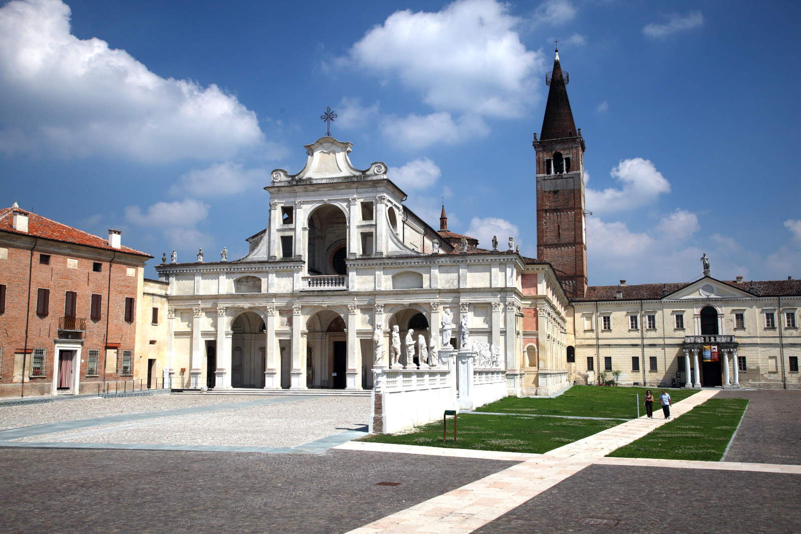 Abbaye de Polirone. Photo Carlo Perini - Palais ducal de Mantoue Abbaye de Polirone. Photo Carlo Perini - Palais ducal de Mantoue