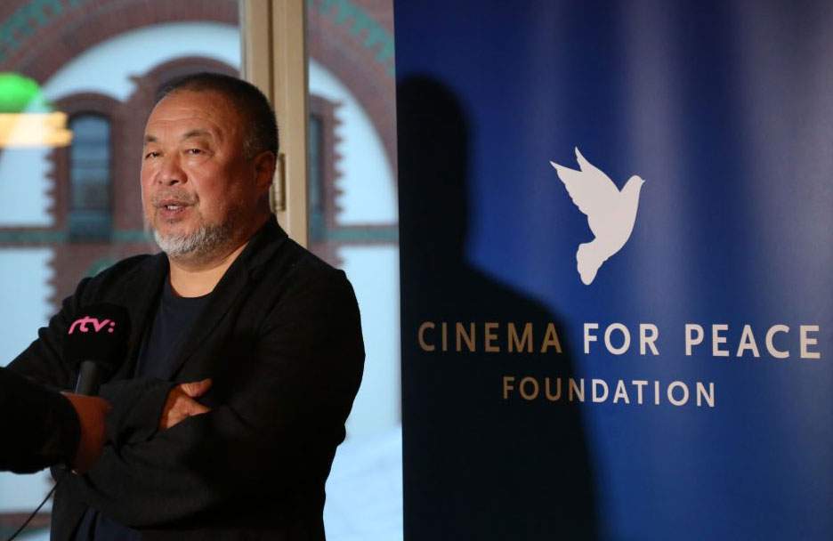 Ai Weiwei construit un monument dédié à Gorbatchev : 
