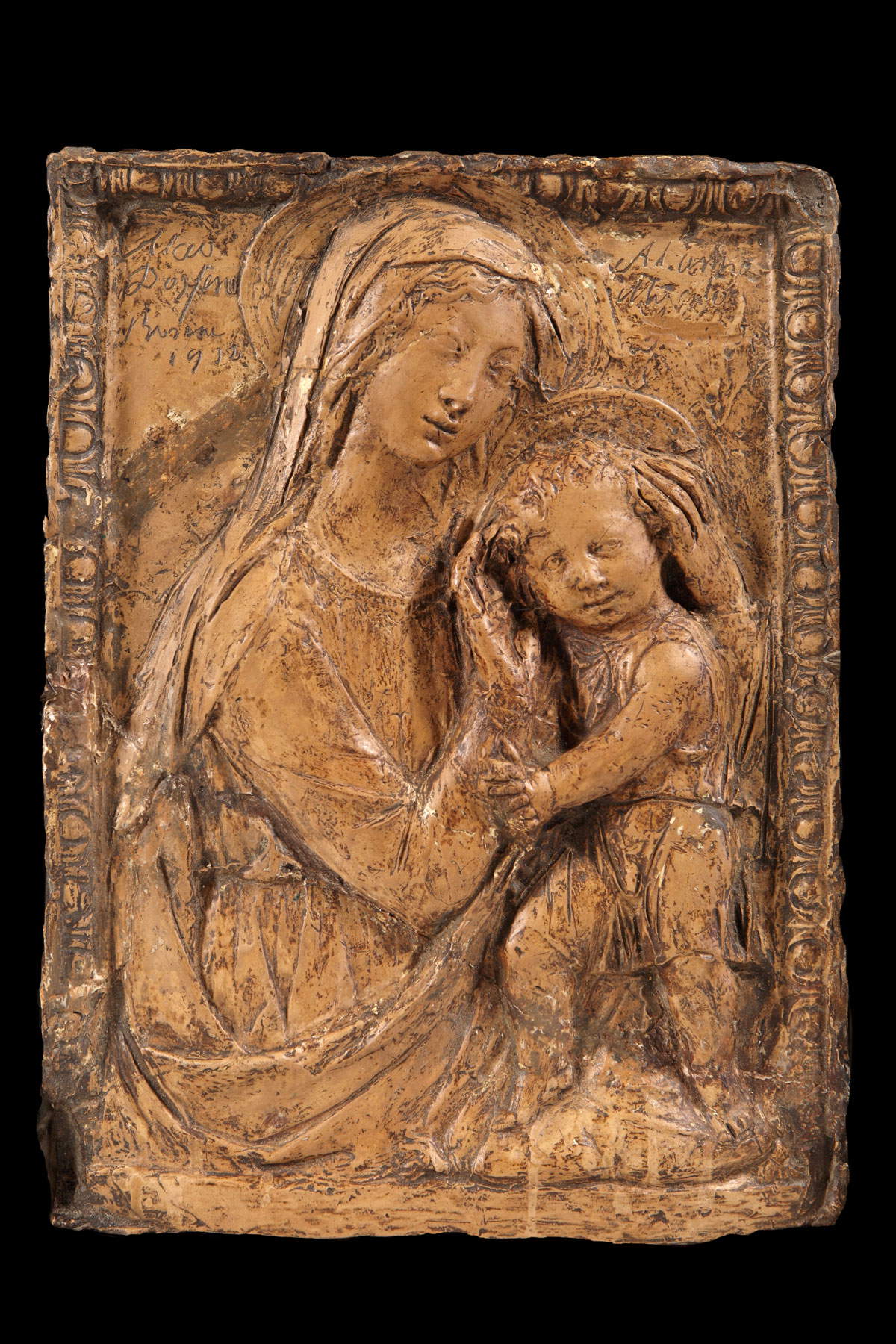 Alceo Dossena, Madonna mit Kind (1932; Piacenza, Ente Museo Palazzo Costa) Alceo Dossena, Madonna mit Kind (1932; Piacenza, Ente Museo Palazzo Costa)