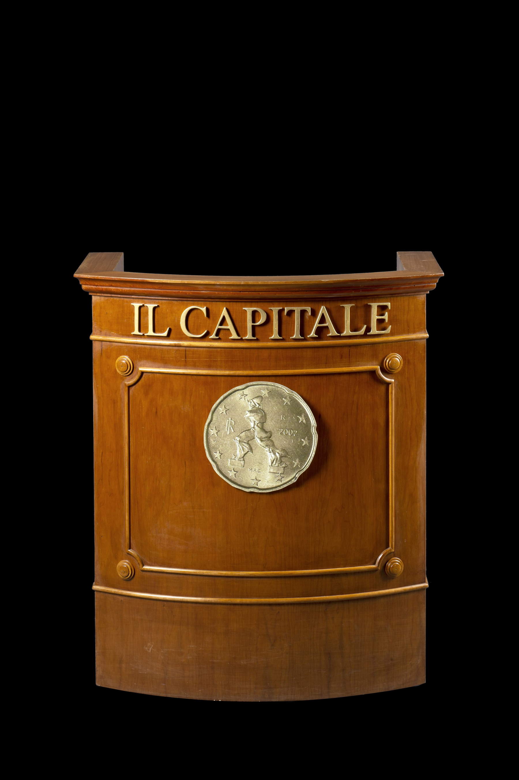 Banchetto per la trasmissione Rai Il Capitale (84 x 95 x 60 cm)