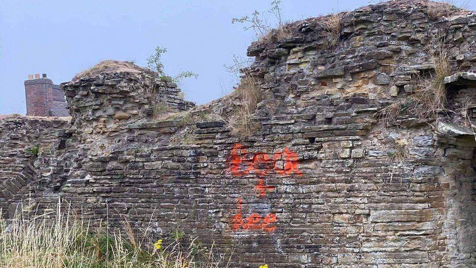 England, ghost hunters vandalize Codnor Castle historic monument