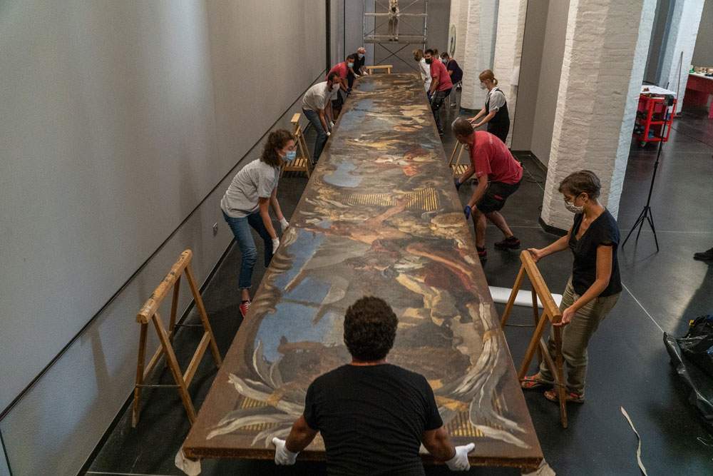 Srotolato monumentale telero di Tiepolo: dopo un anno di restauro torna alle Gallerie dell'Accademia 