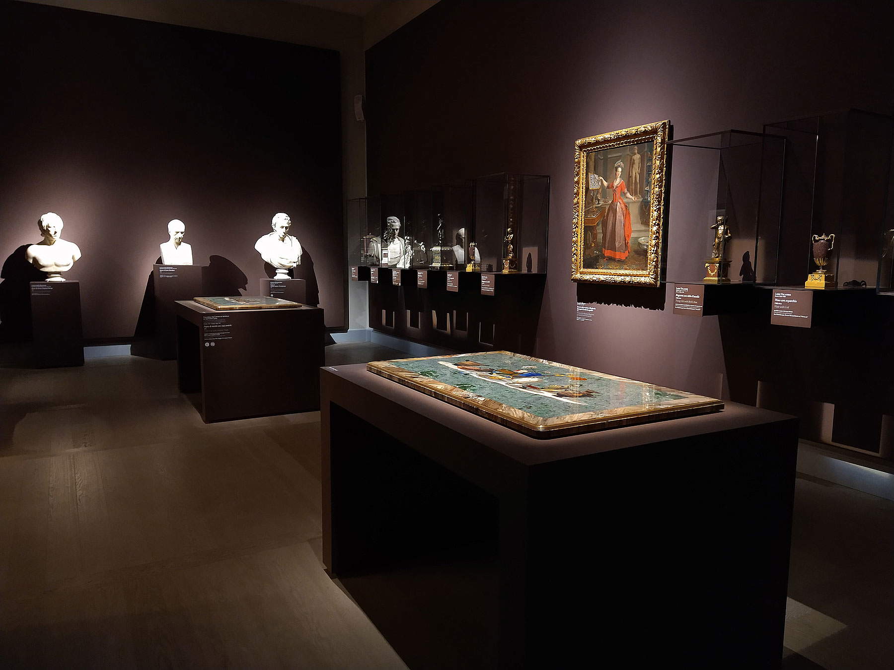 Sala de la exposición Grand Tour. Sueño de Italia de Venecia a Pompeya Sala de la exposición Grand Tour. Sueño de Italia de Venecia a Pompeya