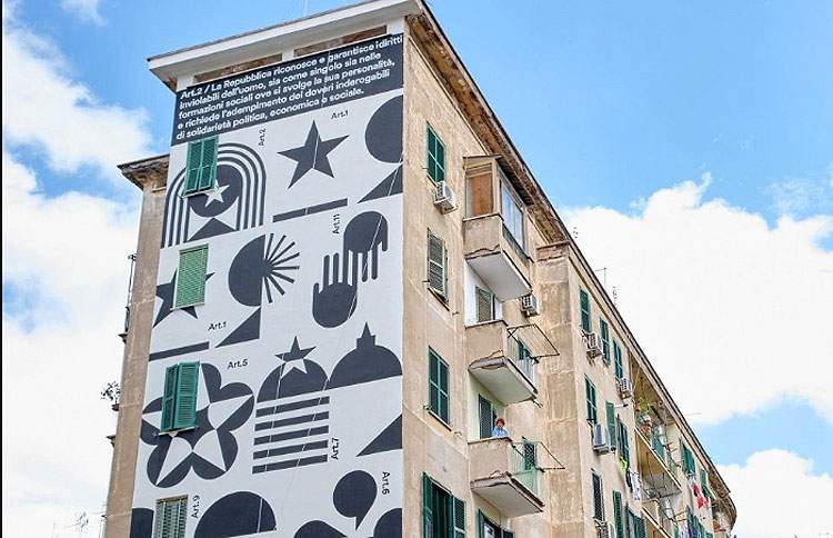 À Rome, l'art de la rue célèbre la Constitution italienne par une grande peinture murale.