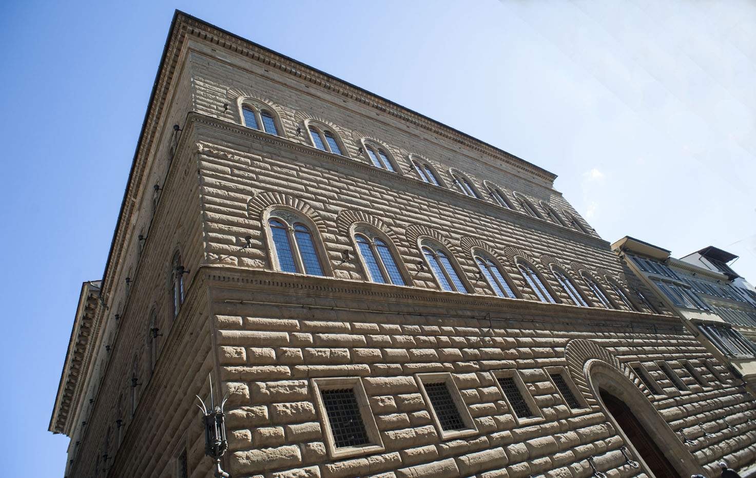 Travailler dans la culture : aujourd'hui, des postes au Palazzo Strozzi, site de Luni, ville de Turin