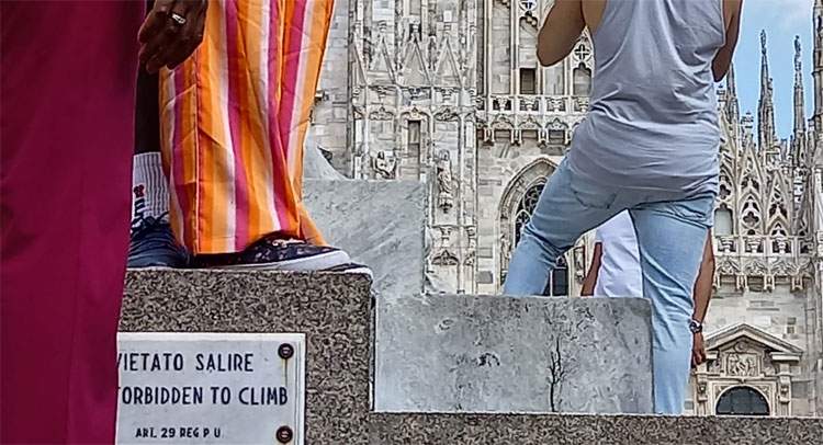 Tourists return, diving into fountains and climbing monuments return