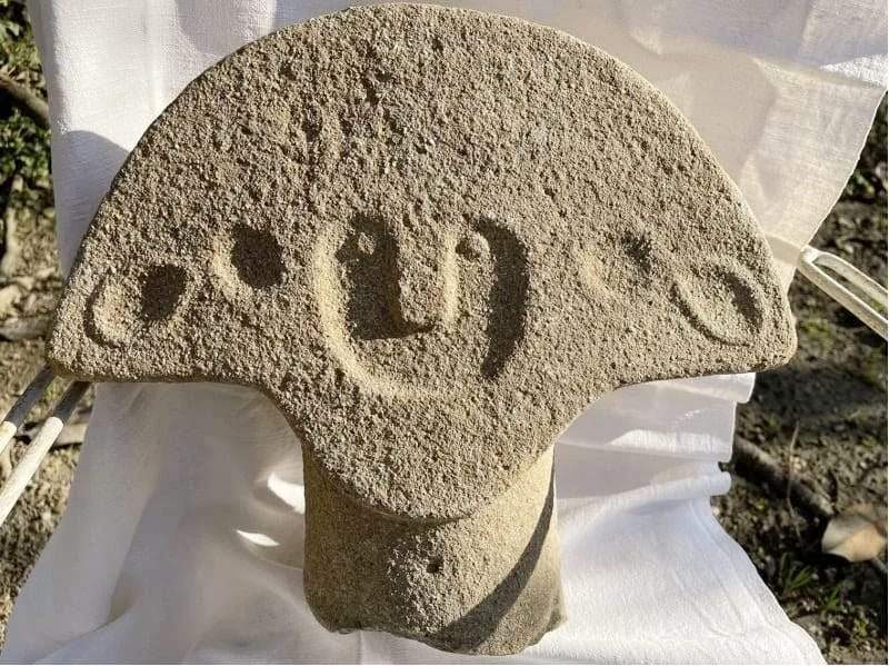 Outstanding archaeological discovery in Lunigiana: head of a rare statue-stele found