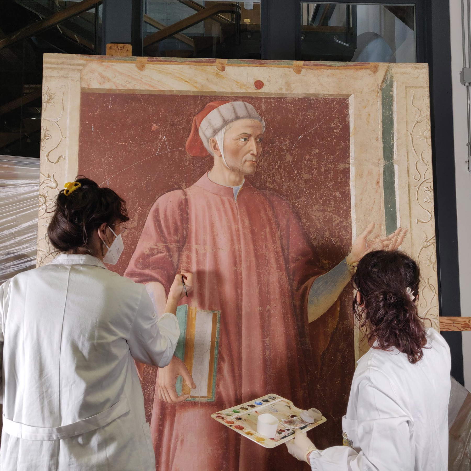 Uffizi restored the famous portrait of Dante painted by Andrea del