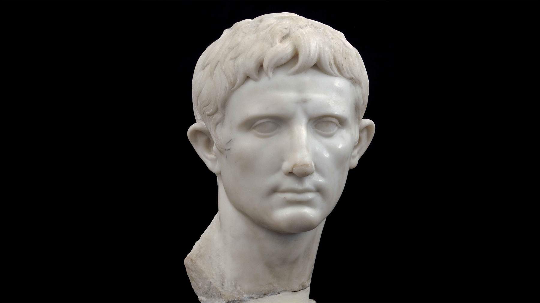 Après 83 ans, le plus beau portrait sicilien d'Auguste revient chez lui à Centuripe