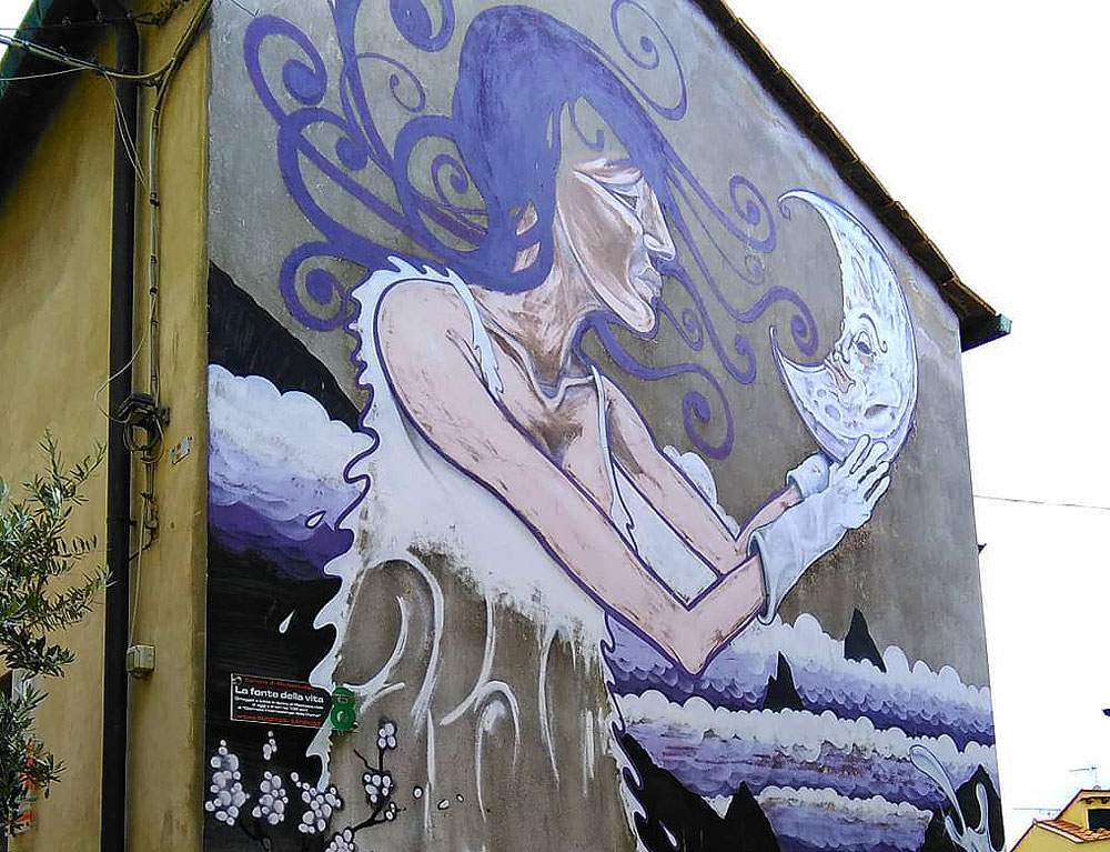 Street art in Tuscany's small villages: a law could support it