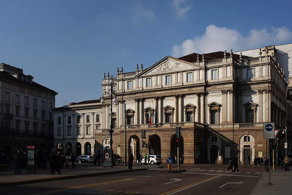Milano, alle Gallerie d'Italia una mostra fotografica sulla storia della Prima della Scala 