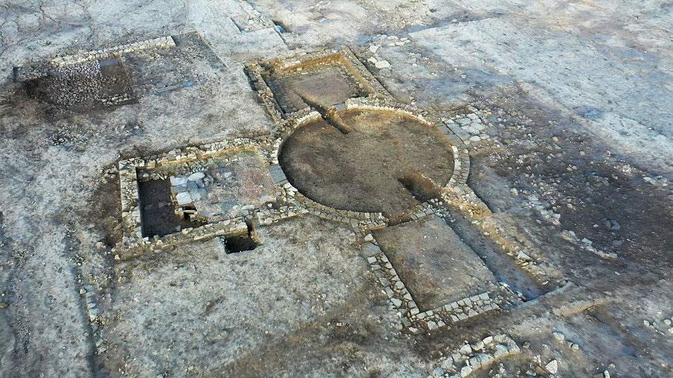 Important discovery in Britain: remains of unique ancient Roman villa 