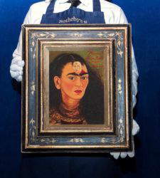 El primer autorretrato de Frida Kahlo, un récord, subastado en Sotheby's 