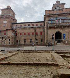 In Ferrara discovered the base of the ancient northern entrance to the Este Castle