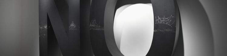 "A quick poison and a slow balm." Larte for Santiago Sierra