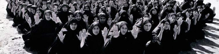 Shirin Neshat, Kunst als Denunziation. Die Geschichte einer mutigen Künstlerin