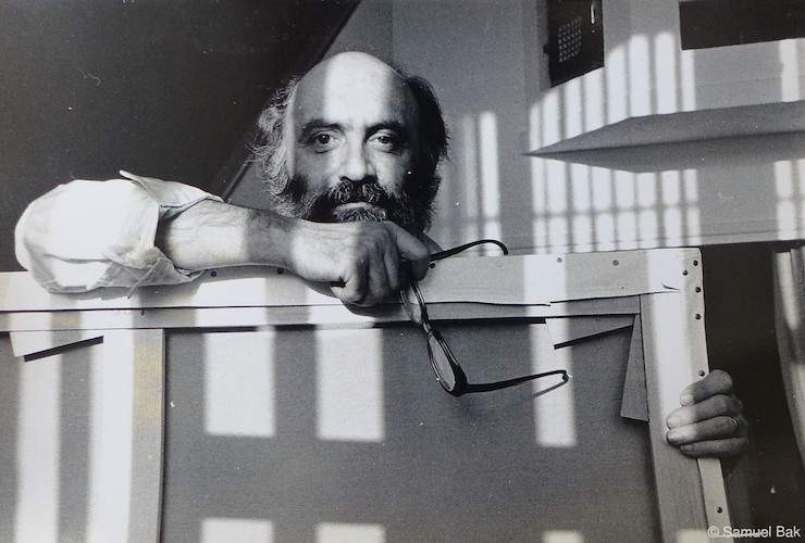 Samuel Bak en su estudio en 1983. Foto de Daniela Bak 