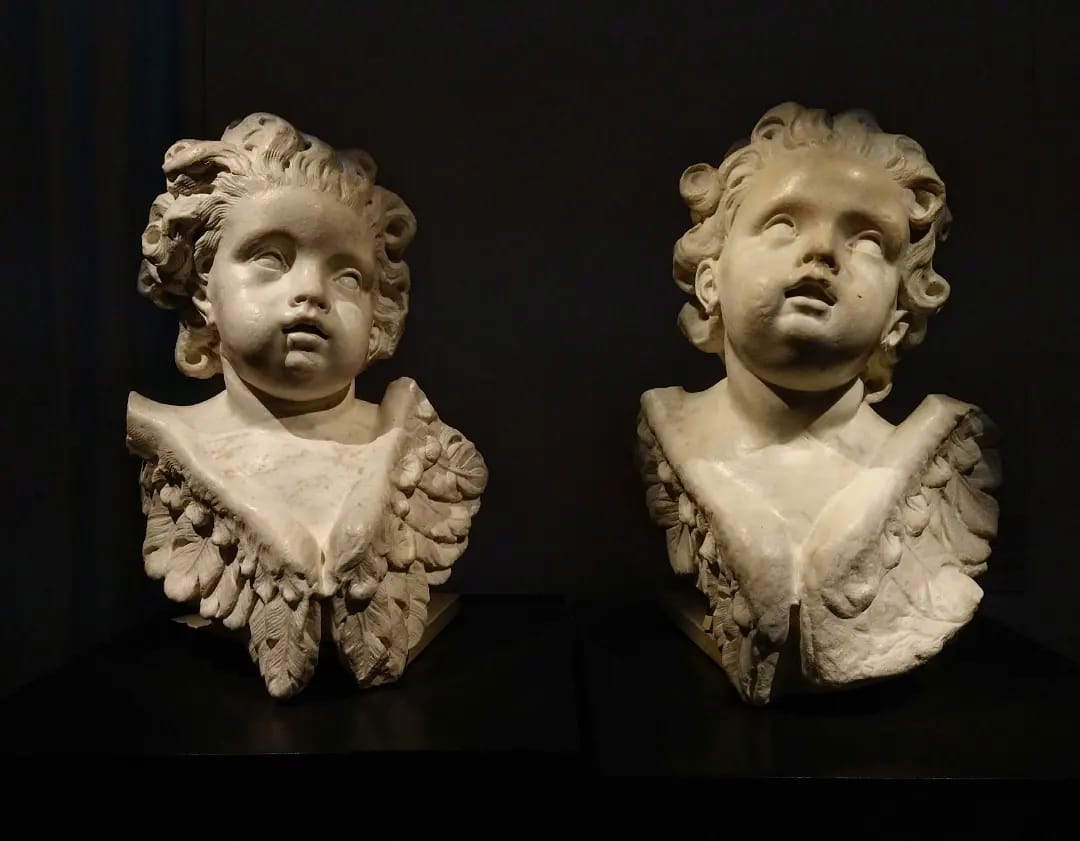 Giovanni Baratta, Coppia di cherubini (1699; marmo bianco statuario, 72 x 48 cm) Giovanni Baratta, Coppia di cherubini (1699; marmo bianco statuario, 72 x 48 cm)