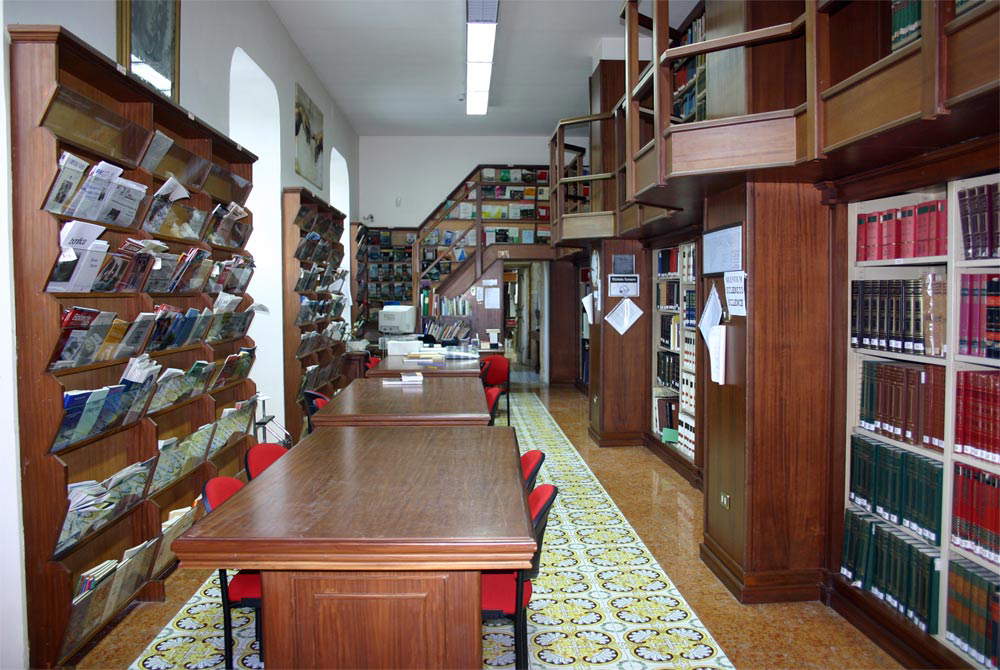 Biblioteca Statale del Monumento Nazionale di Montevergine Biblioteca Statale del Monumento Nazionale di Montevergine