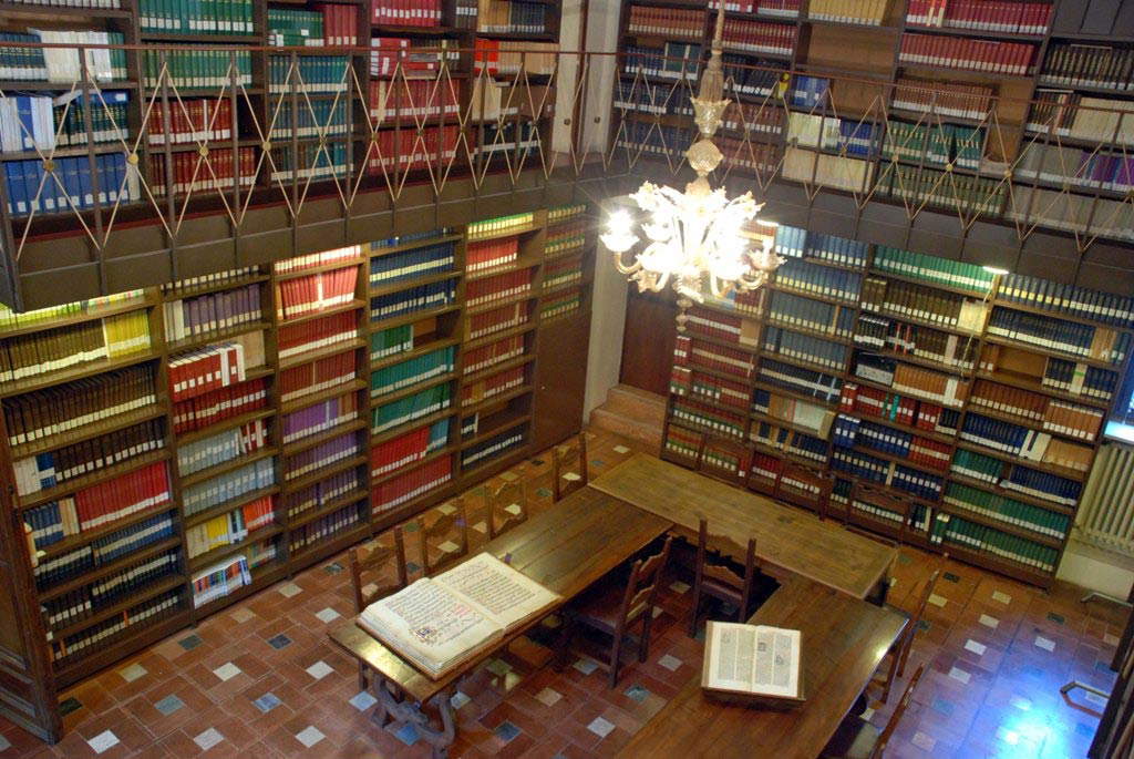Die Nationale Monumentenbibliothek der Benediktinerabtei St. Justine