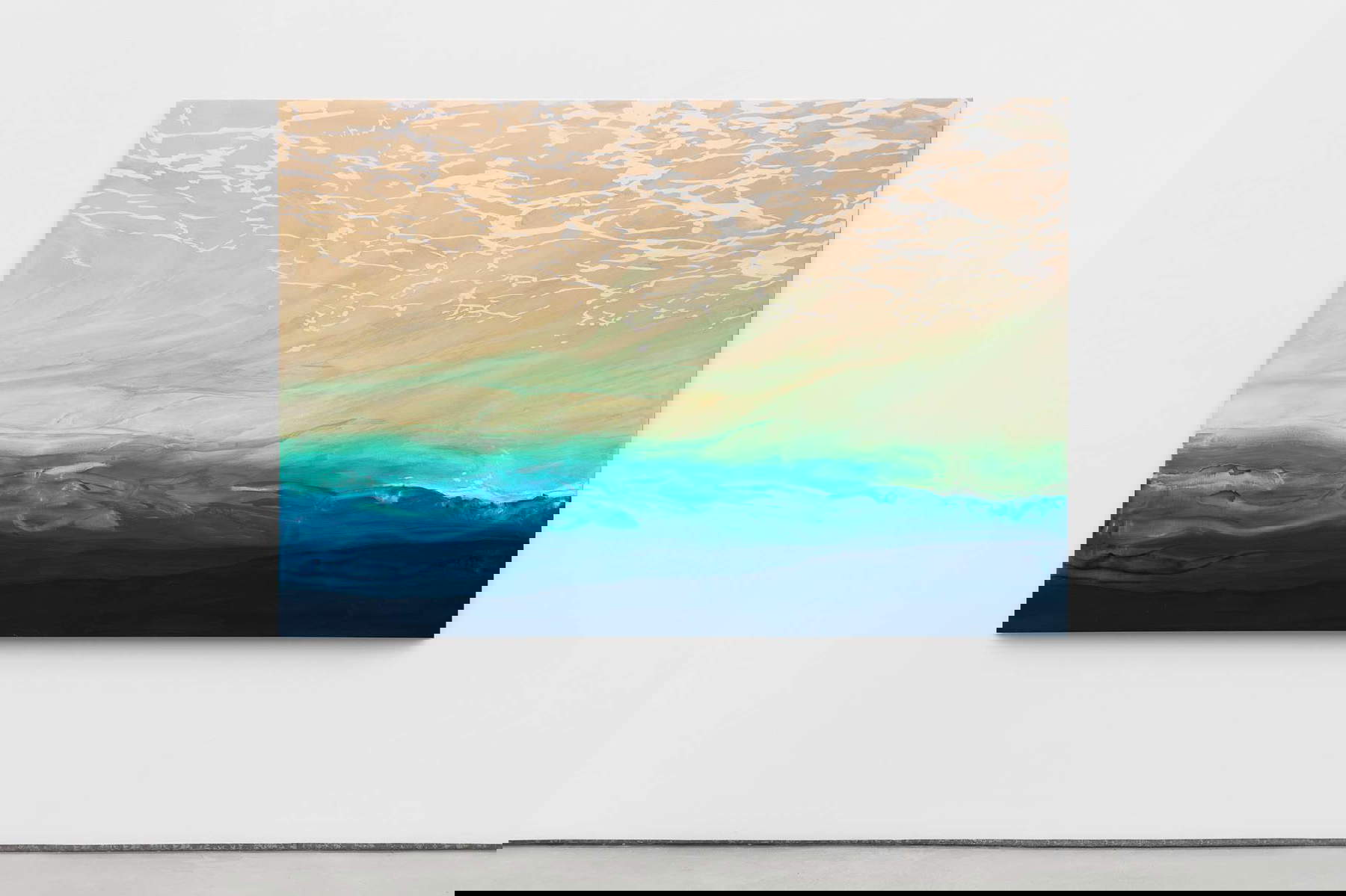 Isabel Sim&otilde;es, Vistas para o avesso do mar 6 (2022; acuarela y gouache sobre lienzo, 130 x 190 cm)