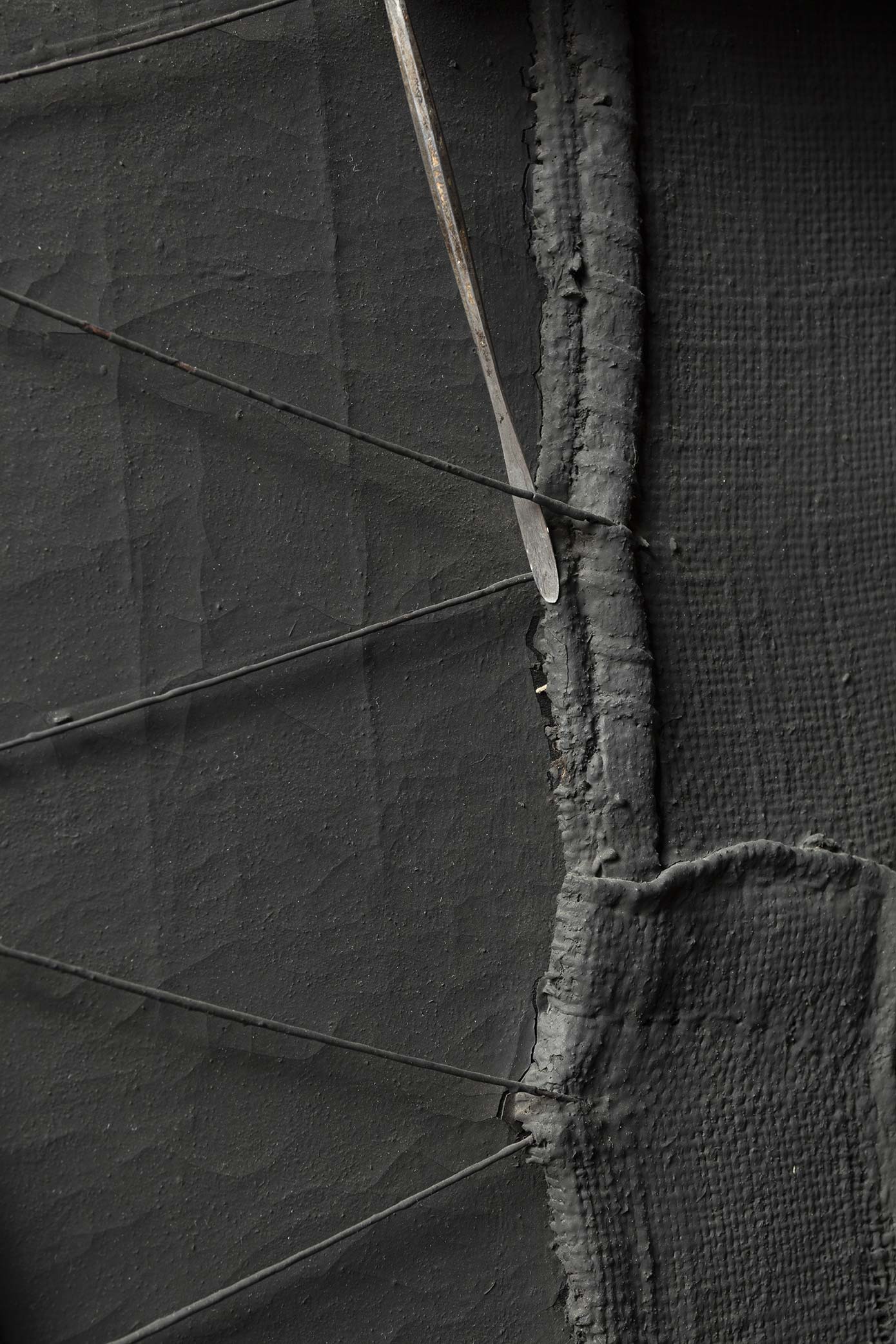 Restauración de Nerón con puntos de Alberto Burri