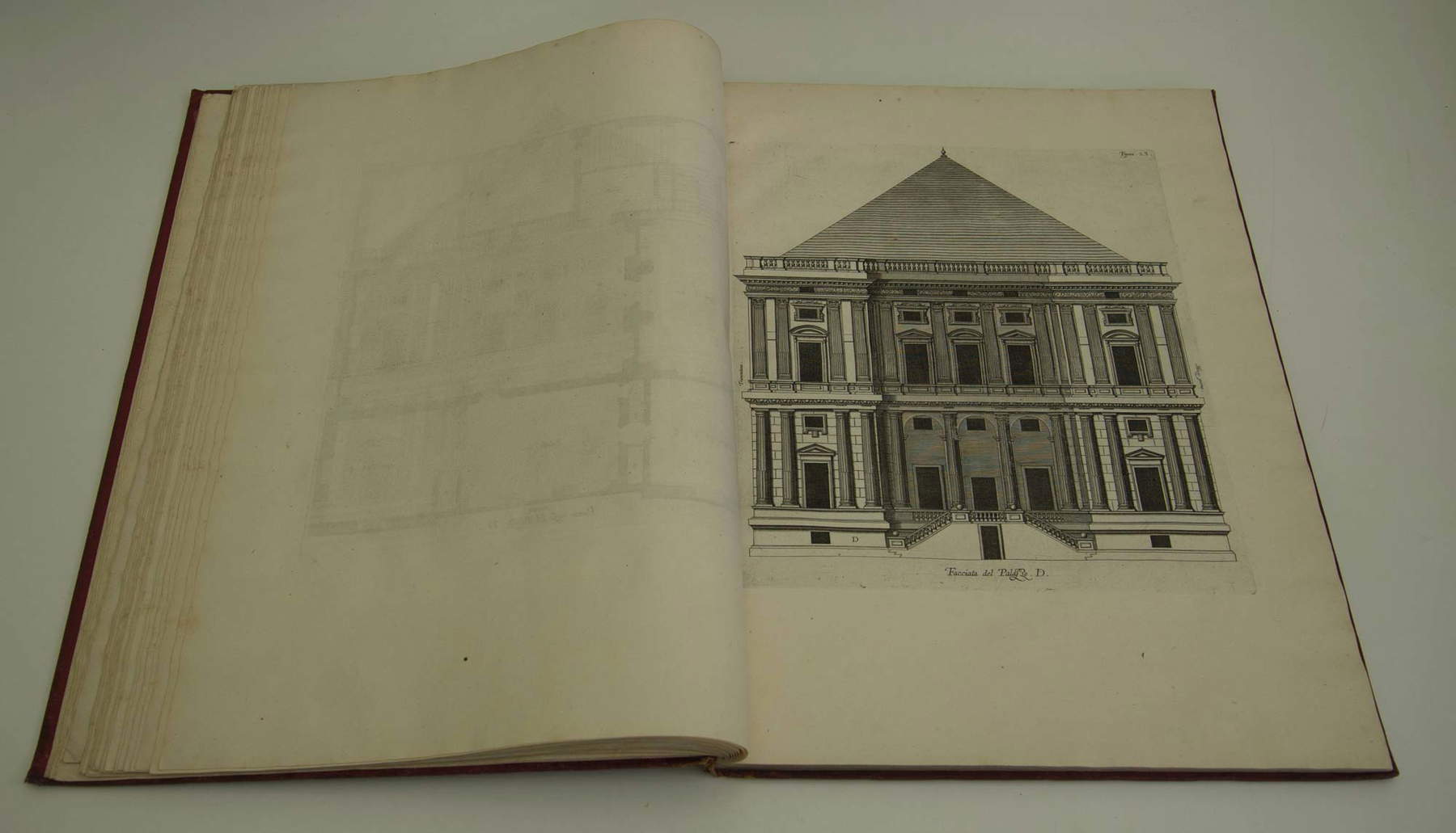 Pieter Paul Rubens, Palazzi di Genova (in Antwerpen, 29. Mai 1622; Buchdruck mit gestochenen Tafeln; Genua, Centro DocSAI, Bibliothek für Kunstgeschichte) Pieter Paul Rubens, Palazzi di Genova (in Antwerpen, 29. Mai 1622; Buchdruck mit gestochenen Tafeln; Genua, Centro DocSAI, Bibliothek für Kunstgeschichte)